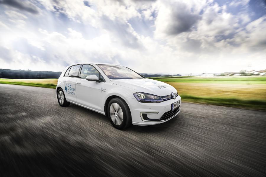  Volkswagen e-Golf by Kreisel 2016 года  (фото 1 из 4)